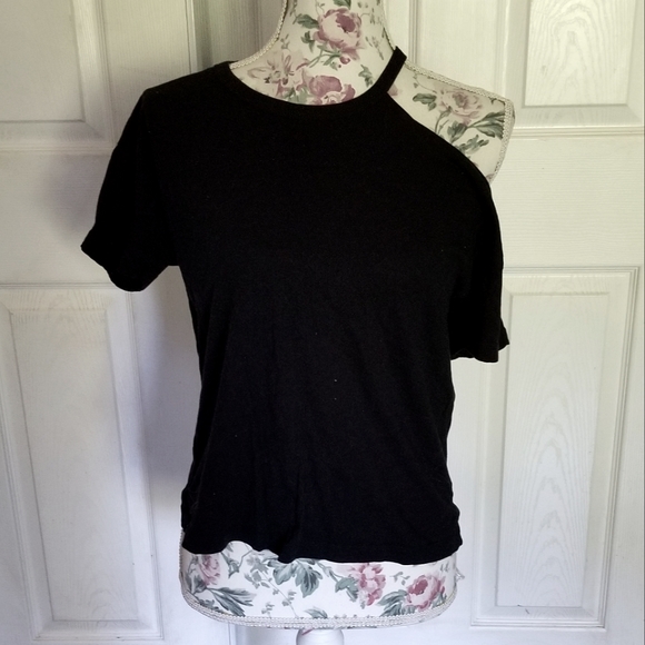 Forever 21 asymmetrical top - Picture 1 of 7